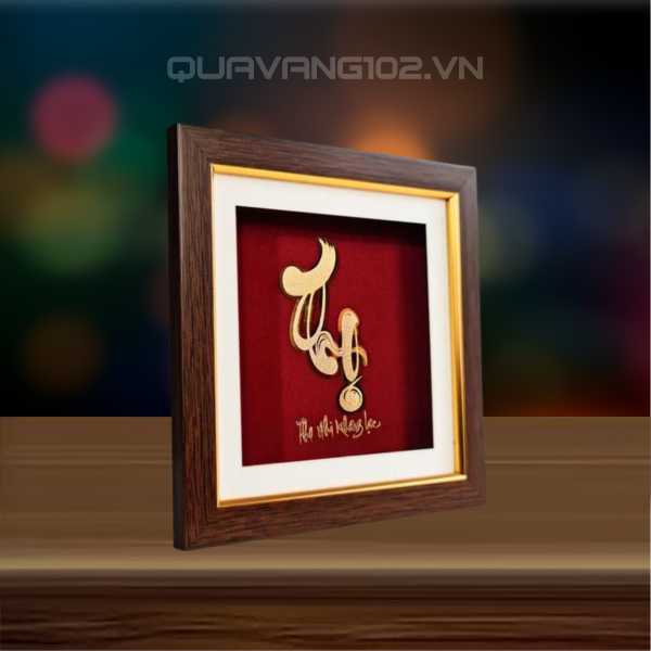 Tranh chữ dát vàng 24k CHU019